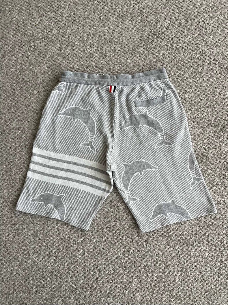 Thom Browne Thom browne Size 2 Gray full-print dolphin limited editio Size US 30 / EU 46 - 2 Thumbnail