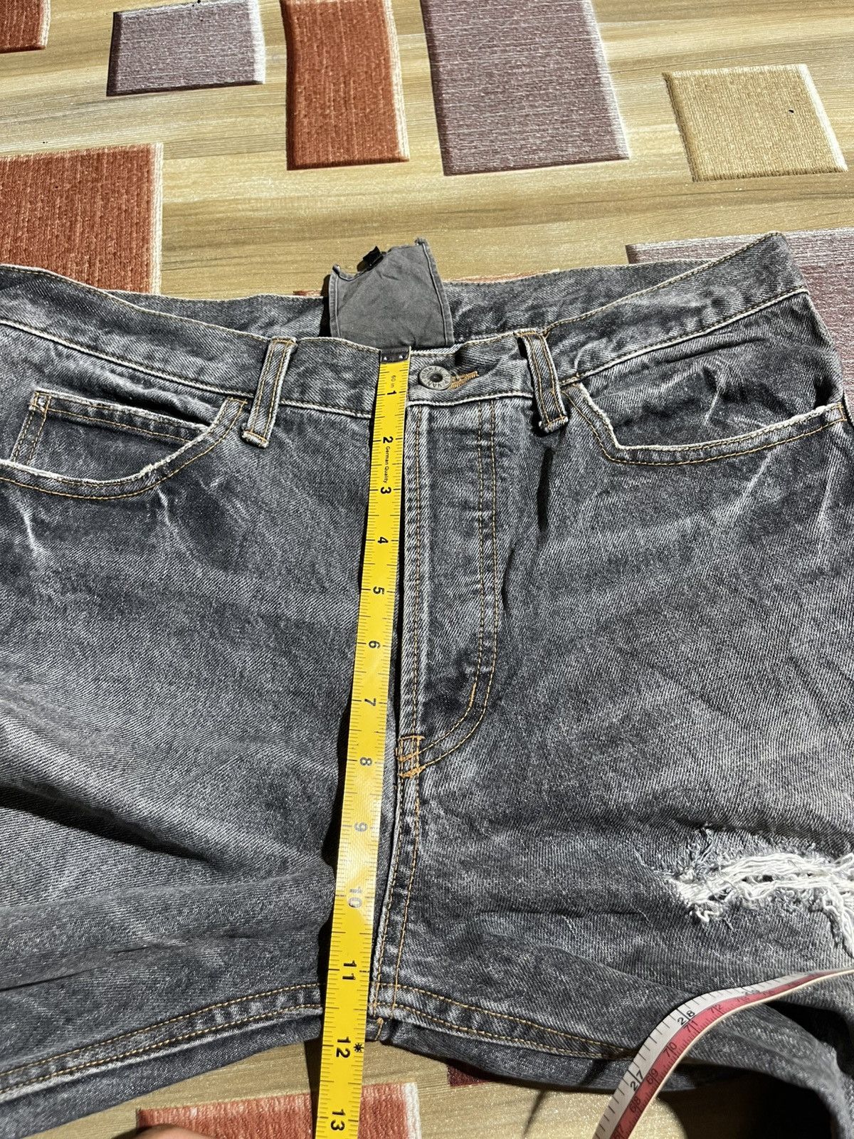 RIPVANWINKLE Japanese brand rip van winkle distressed jeans Size US 33 - 10 Thumbnail