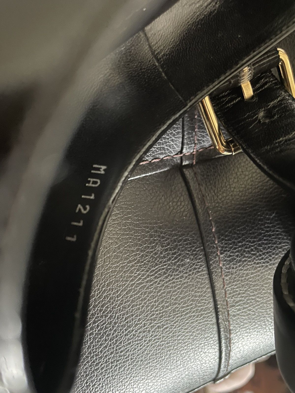 Louis Vuitton Louis Vuitton LV Star Trail Black Leather Platform Pump Size US 9 / IT 39 - 12 Thumbnail