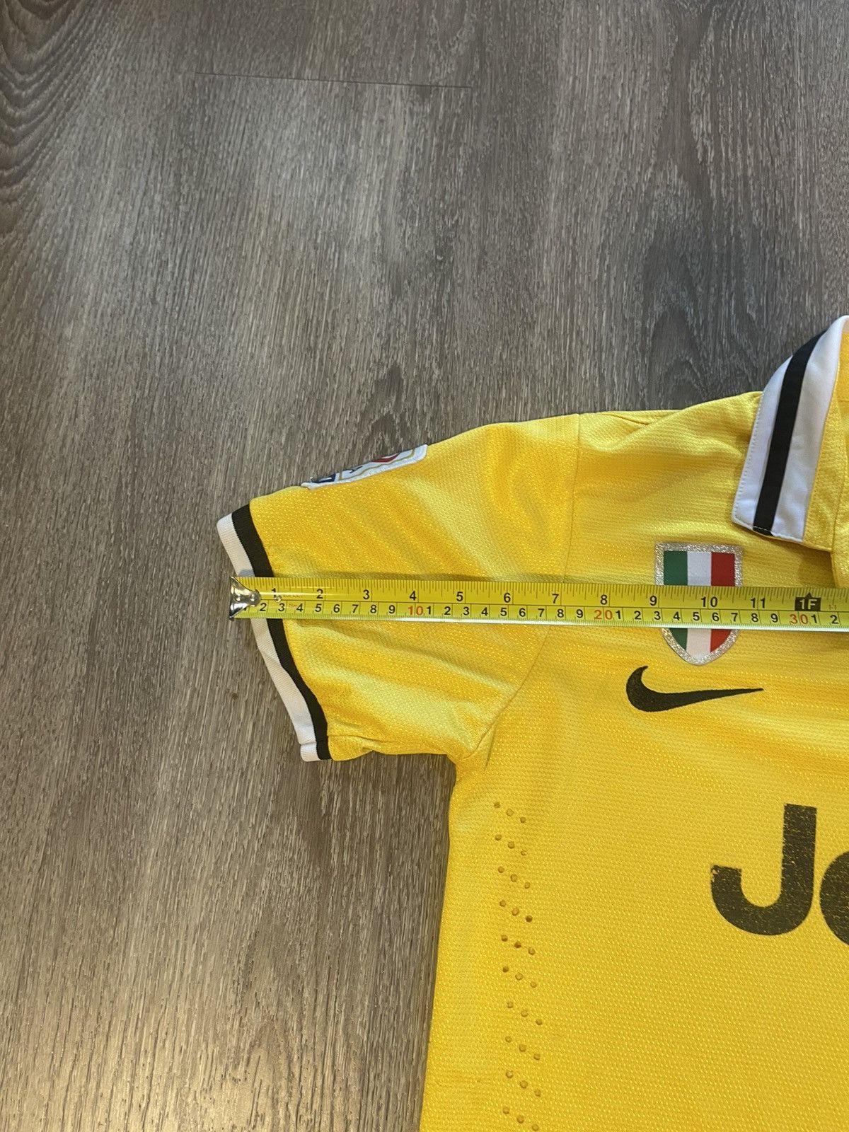 Nike Juventus Away Football Soccer Shirt Jersey Nike Authentic Size US S / EU 44-46 / 1 - 9 Thumbnail
