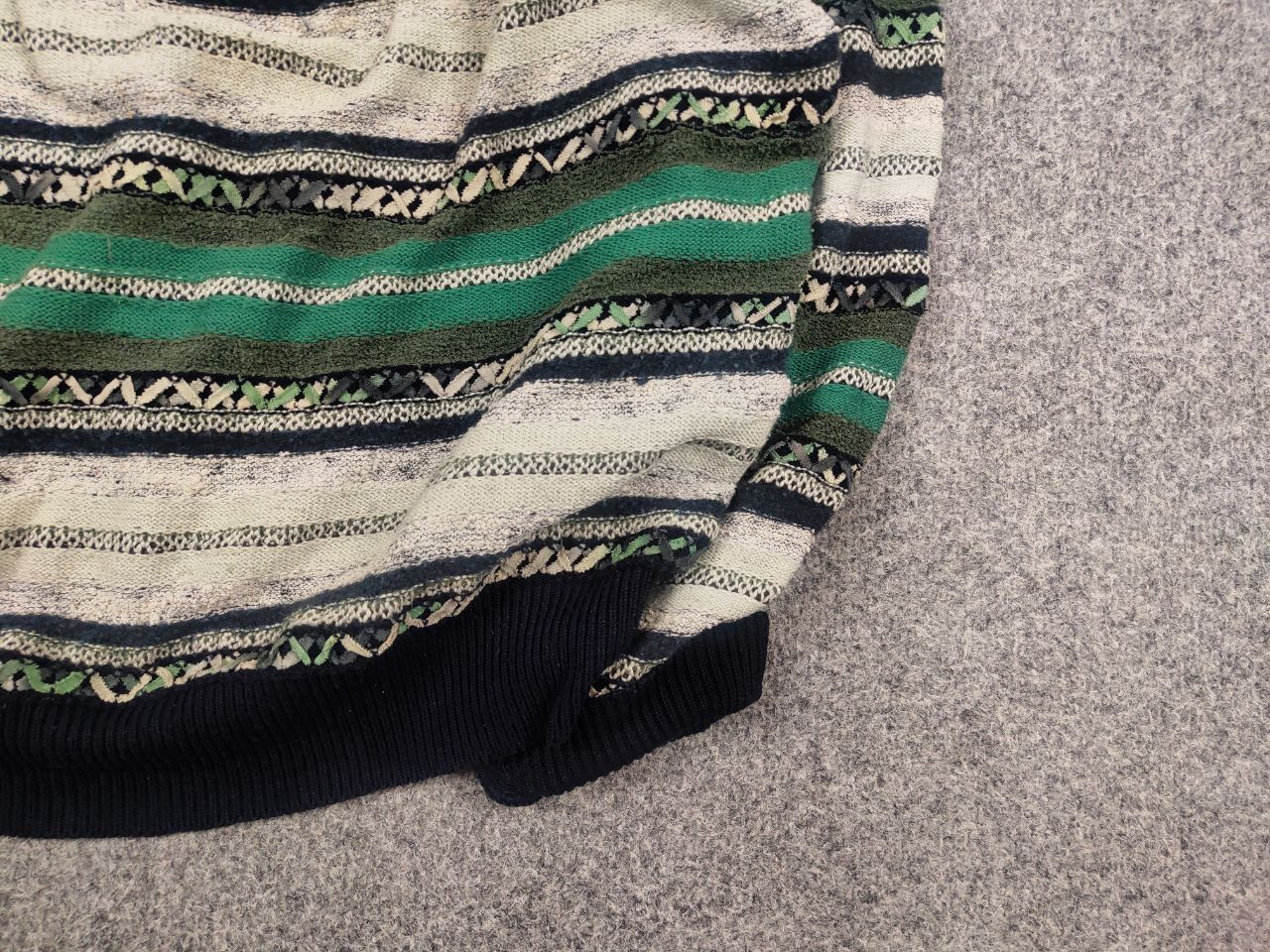 Carlo Colucci Vintage 90's Carlo Colucci Coogi Knit Kapital Style sweater Size US L / EU 52-54 / 3 - 6 Thumbnail