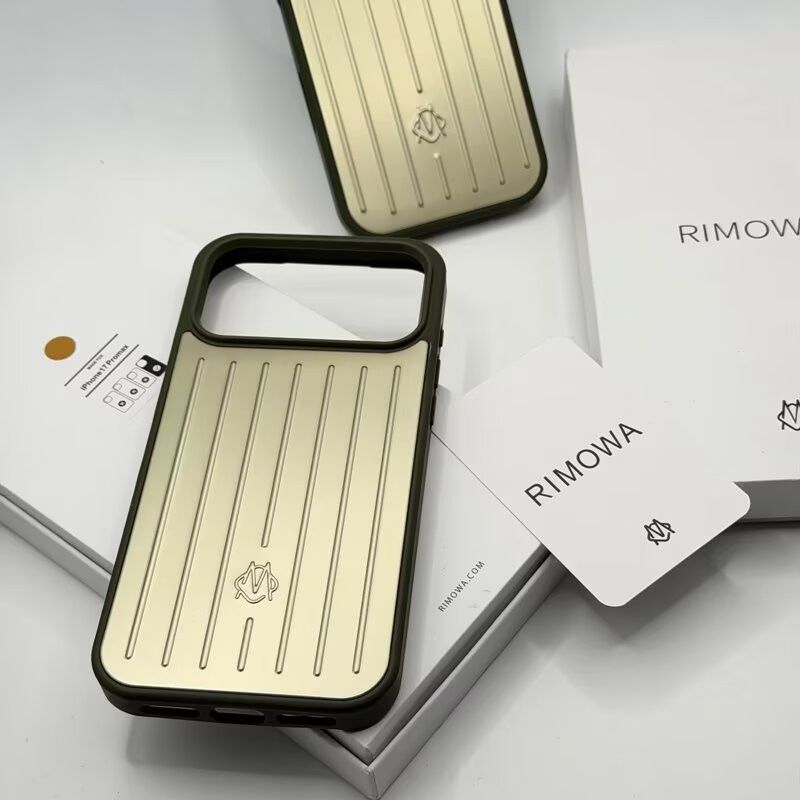 RIMOWA Titanium Case for iPhone 17 Pro/Pro Max
