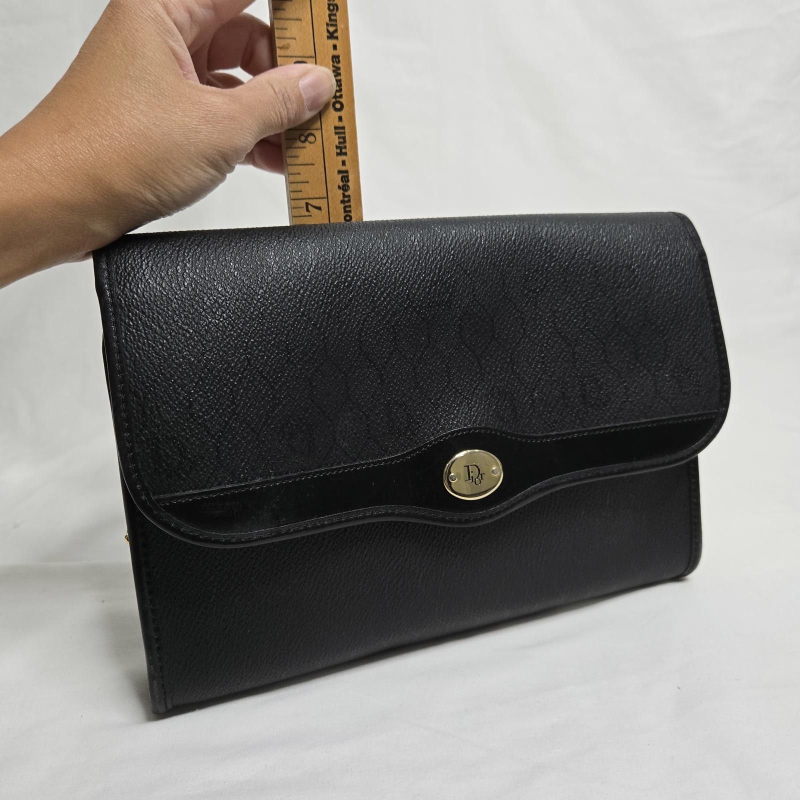 Dior Vintage Dior Honeycomb Coated Canvas Chain Strap Clutch Size ONE SIZE - 7 Thumbnail