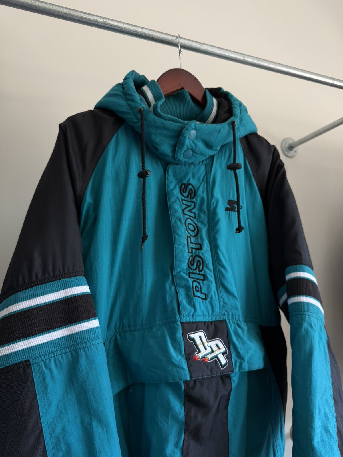 Starter Vintage Detroit Pistons Starter Anorak Jacket Size US L / EU 52-54 / 3 - 5 Thumbnail