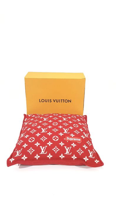 Supreme hot sale lv pillow