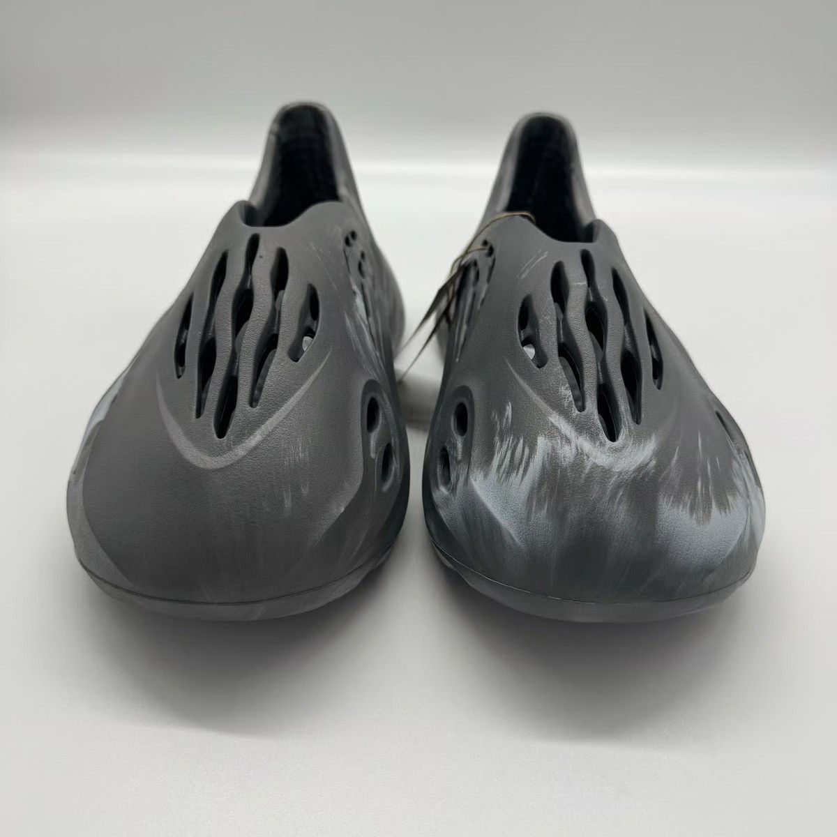 Adidas Adidas Yeezy Foam RNR MX Granite Size US 10 / EU 43 - 3 Thumbnail
