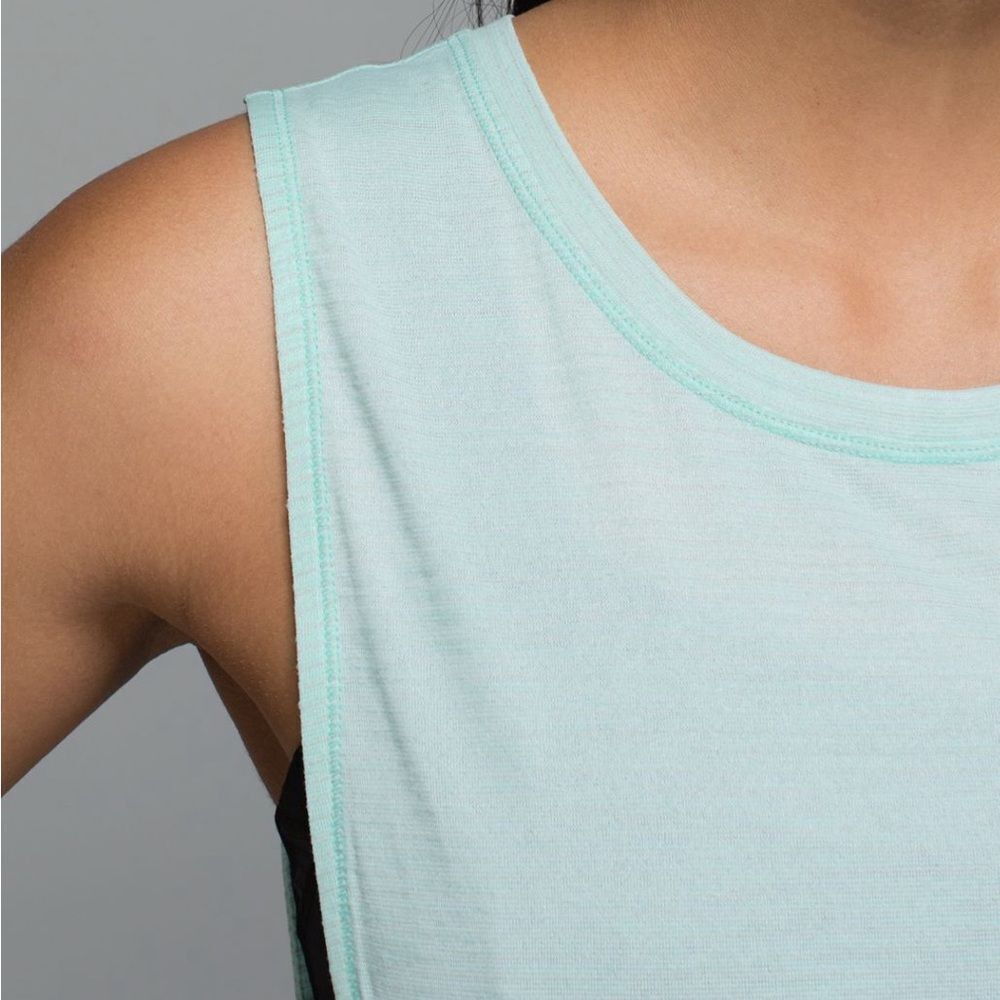 Lululemon Lululemon Var-City Muscle Tank Top Women’s Size Medium Heath Size M / US 6-8 / IT 42-44 - 2 Thumbnail