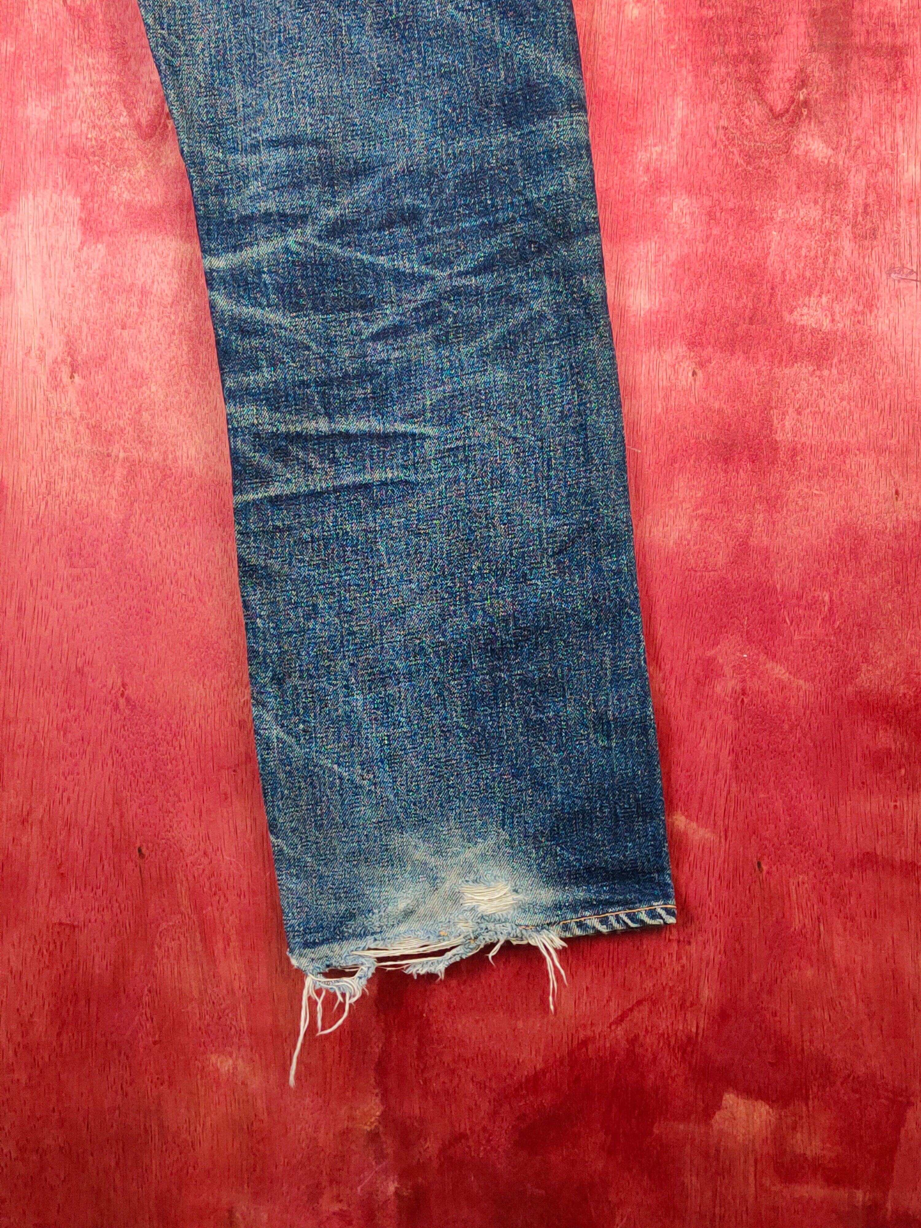 Vintage Denime Japan Vintage Distressed Ripped Jeans #S1705 Size US 31 - 13 Thumbnail