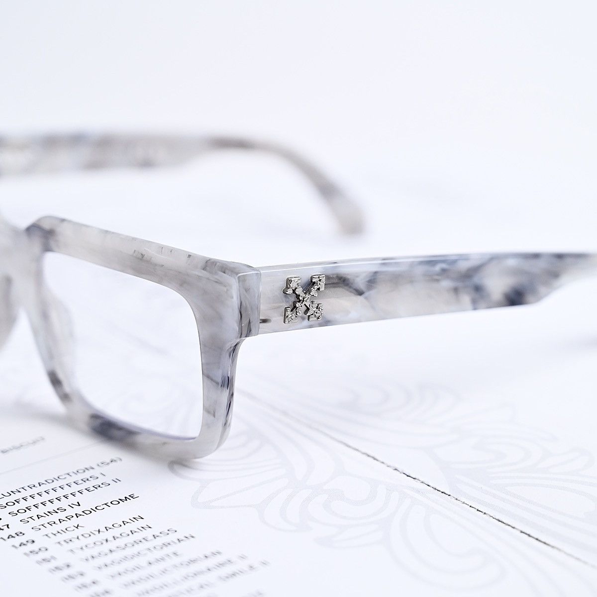 Off-White OFF WHITE STYLE 42 GLASSES Size ONE SIZE - 3 Thumbnail