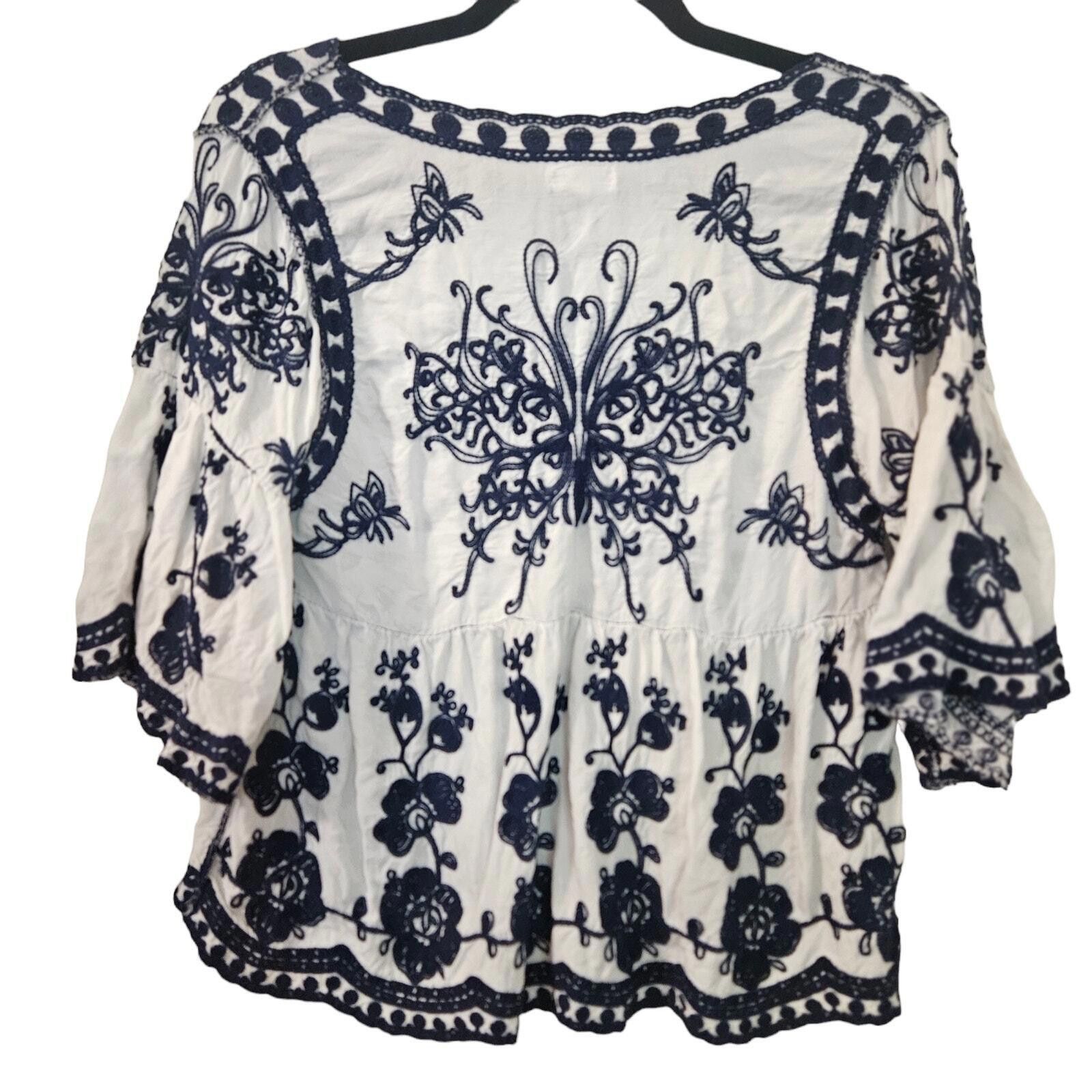 Designer Kindred Embroidered Peplum Top - Elegant Floral Design Sz L Size L / US 10 / IT 46 - 2 Thumbnail