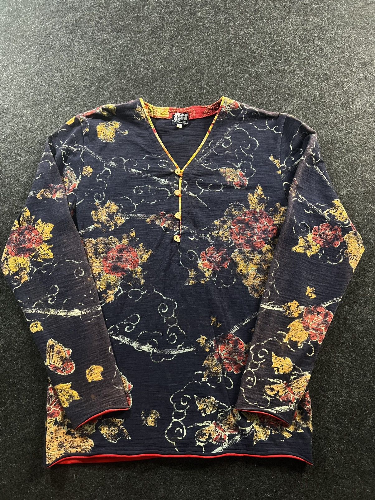 Japanese Brand Takeo kikuchi sz s/l tattoo floral henley tee Size US S / EU 44-46 / 1 - 2 Thumbnail