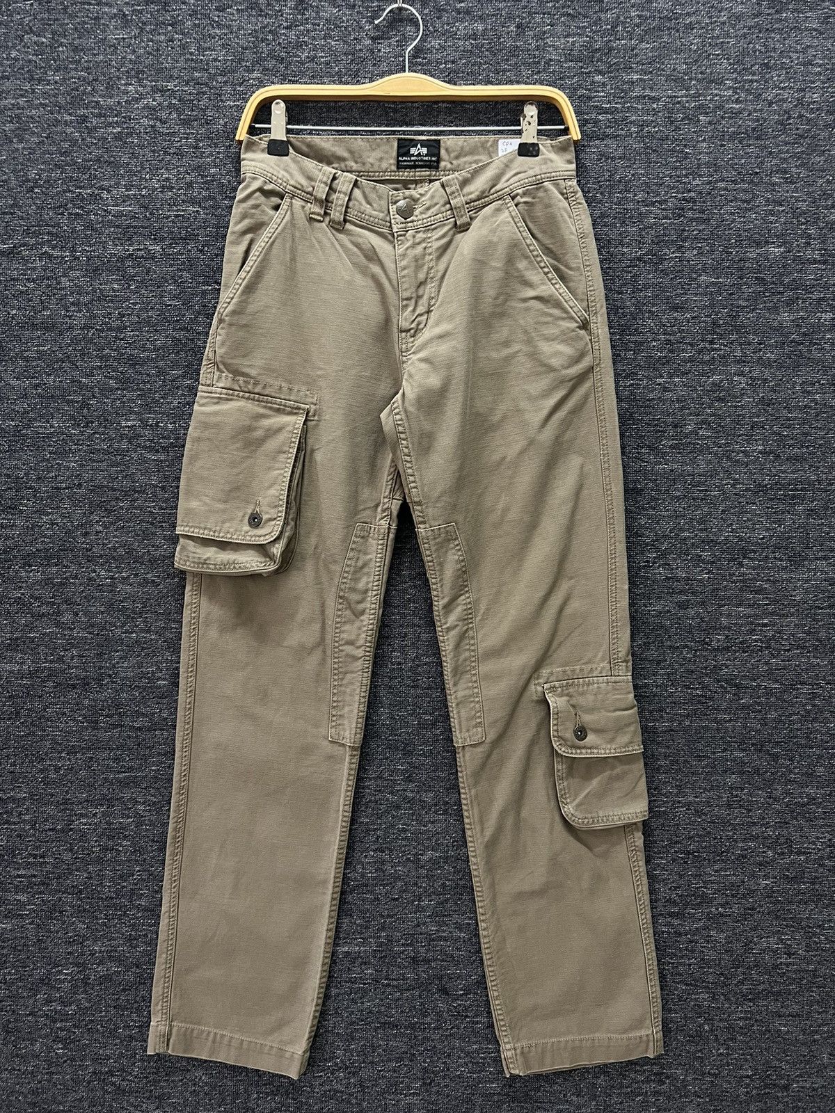 image of Alpha Industries Usa Asymmetrical Cargo Pant Sz28 Travis in Green, Men's