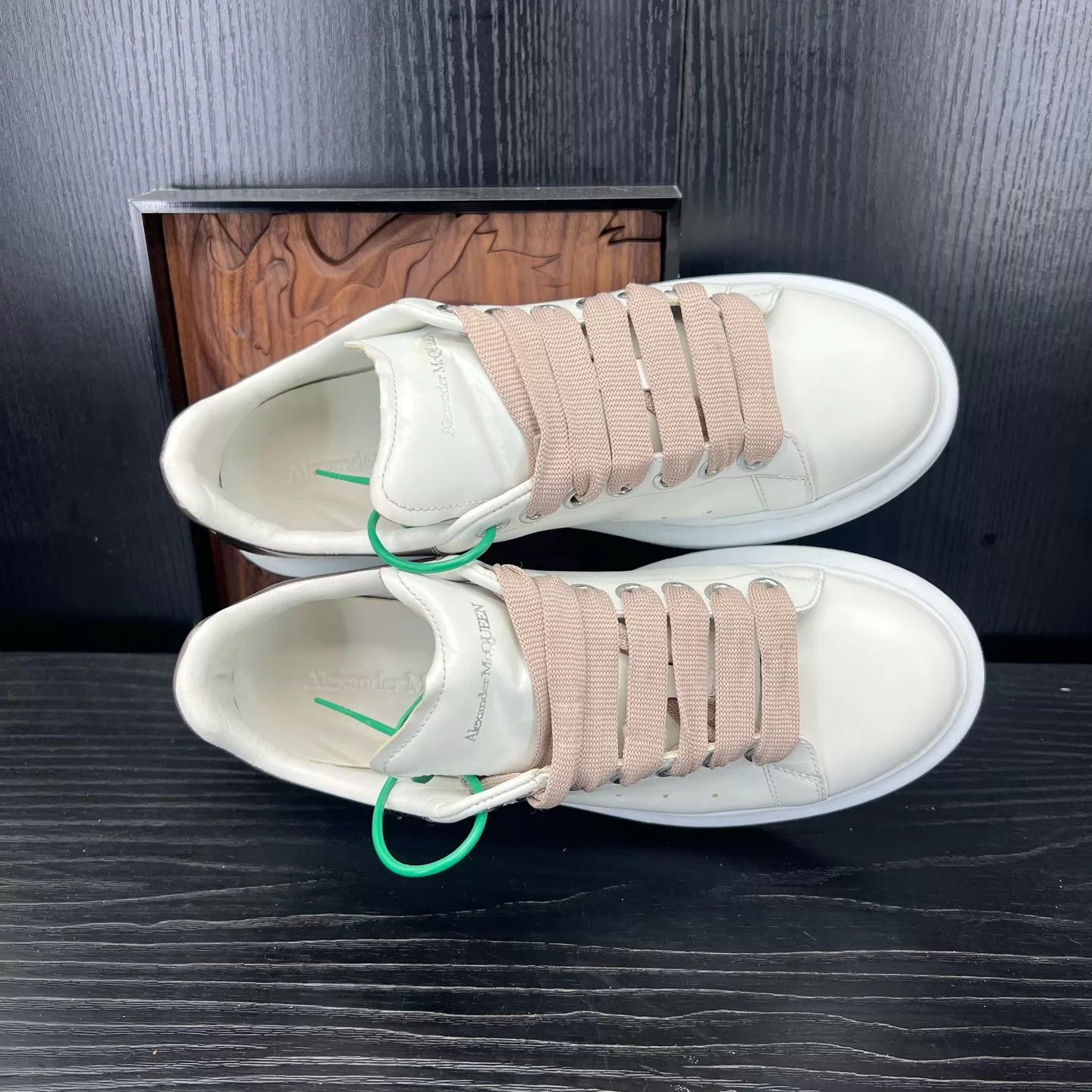 Alexander McQueen McQueen 38 Color Blocked Pink White Silver Shoes Size US 7.5 / IT 37.5 - 8 Thumbnail
