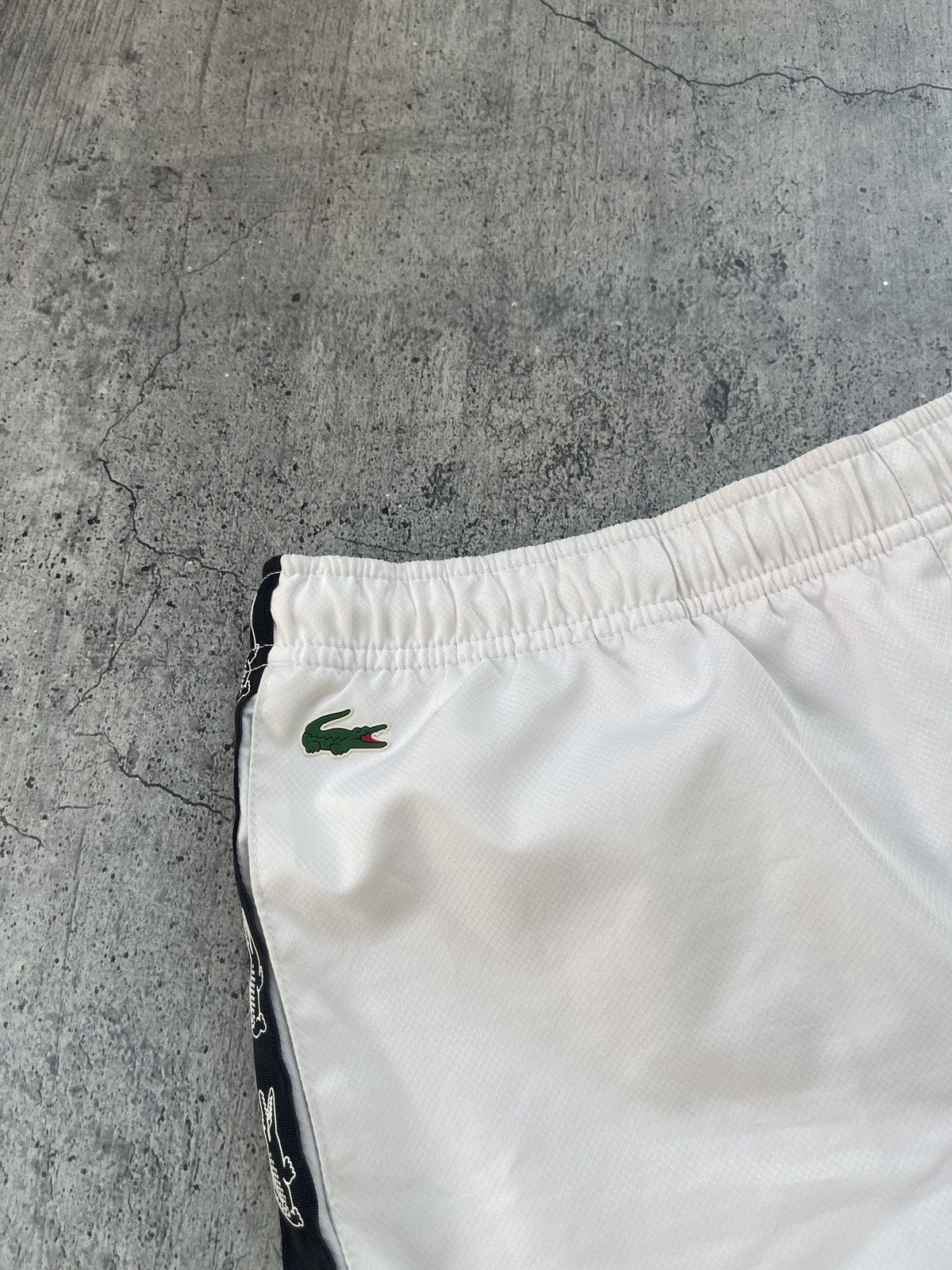 Lacoste Lacoste Sport Shorts Color White Size xs Classic Size US 30 / EU 46 - 4 Thumbnail