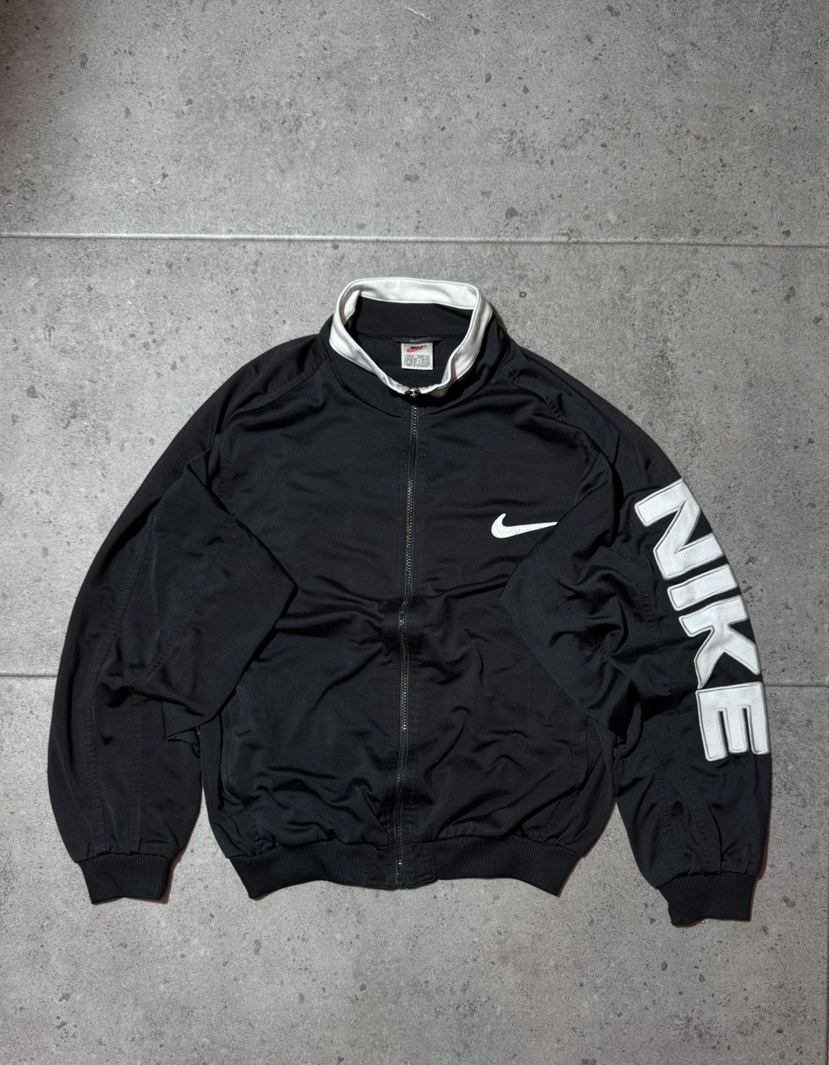 Nike × Vintage Vintage 90s Nike Spellout Track & Zip Jacket Size US M / EU 48-50 / 2 - 1 Thumbnail