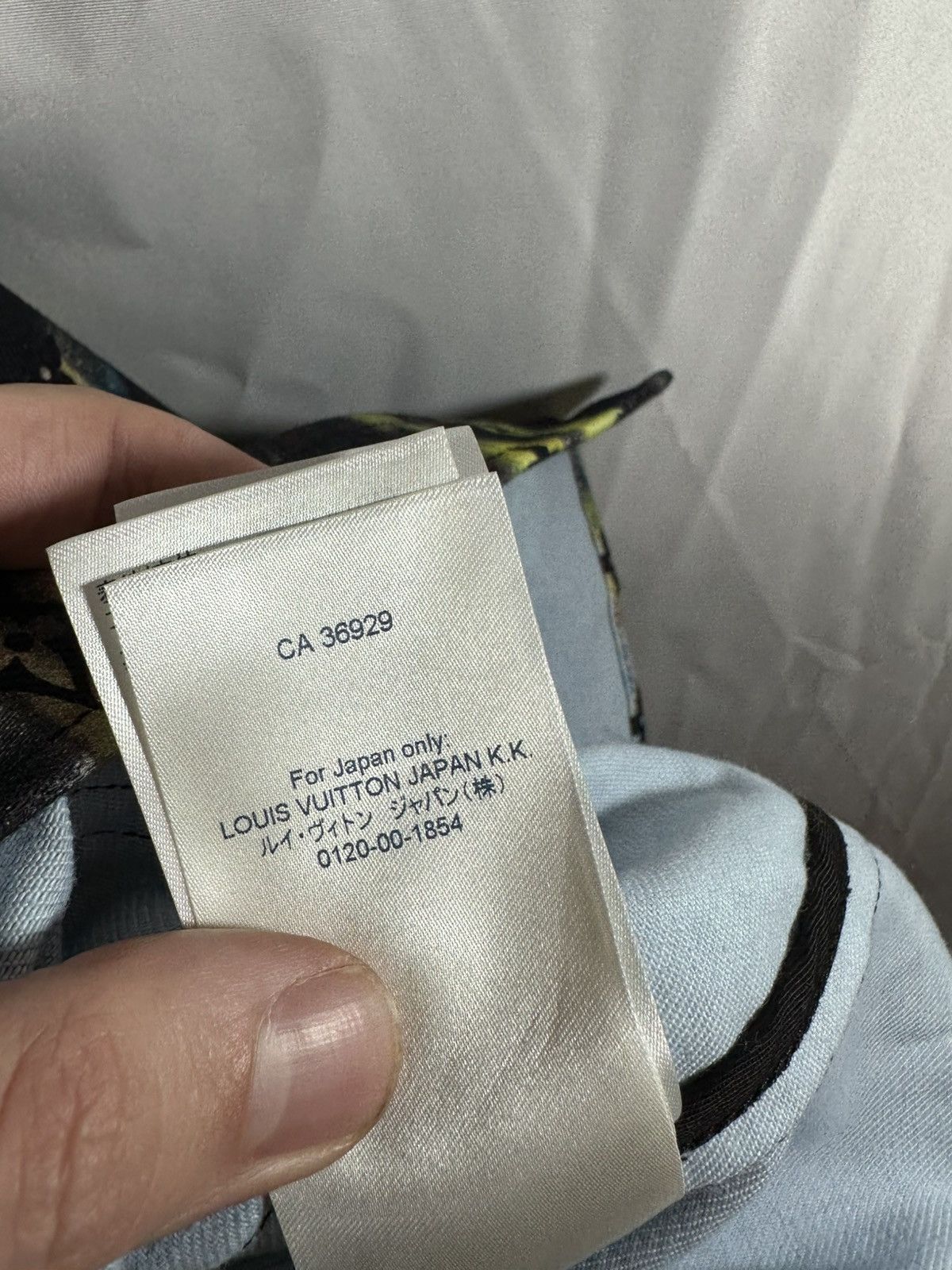 Louis Vuitton Louis Vuitton Shirt Size US L / EU 52-54 / 3 - 17 Thumbnail