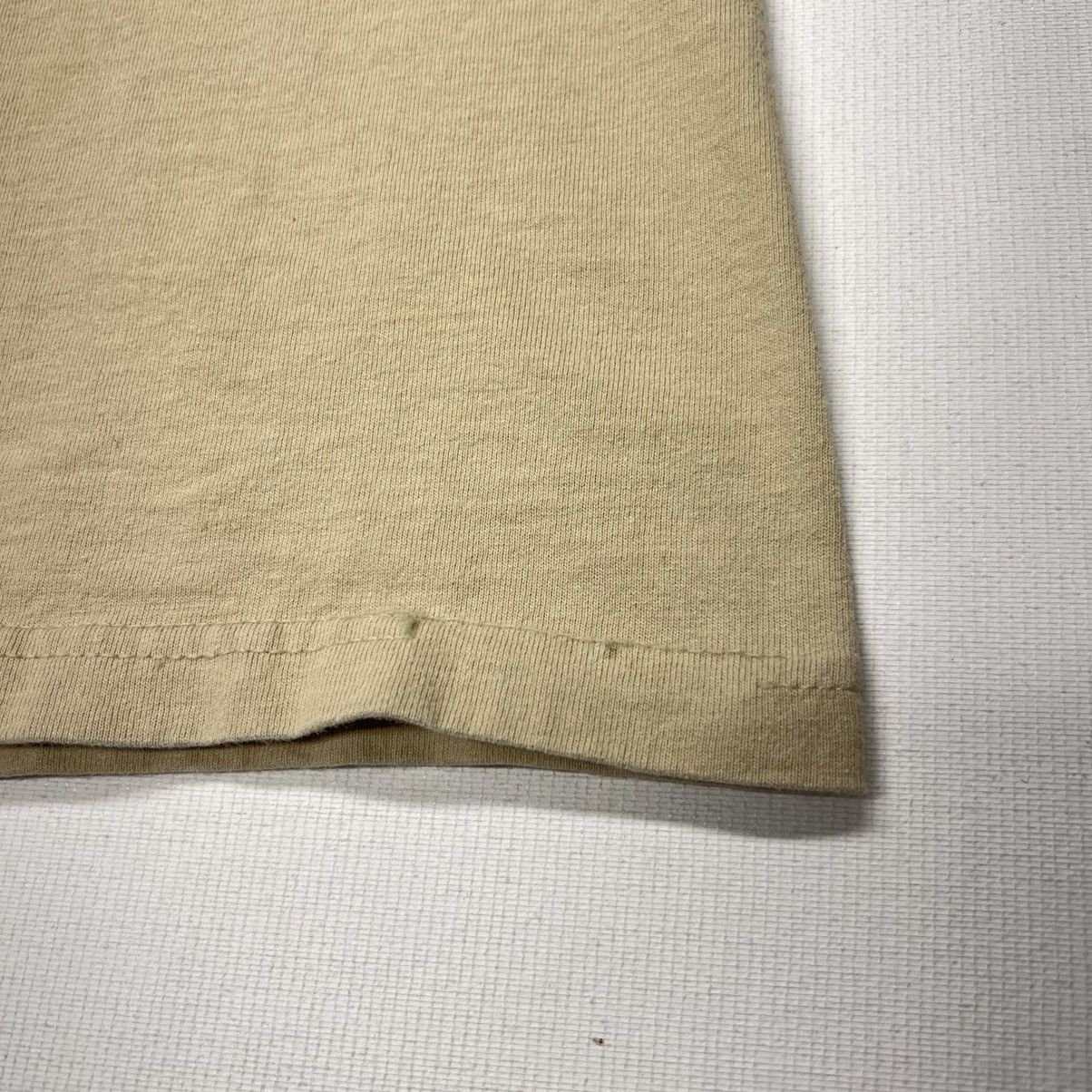 Vintage VTG Cape May Tee Shirt Beige Embroidered Bird New Jersey USA Size US L / EU 52-54 / 3 - 12 Thumbnail