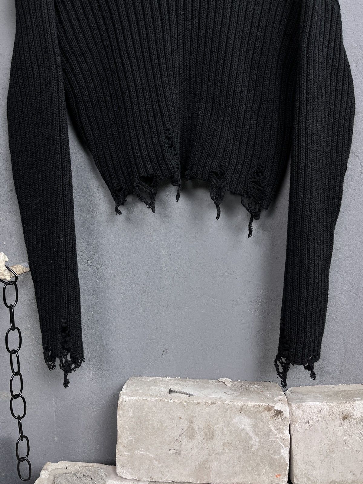 Designer BOXY FIT DISTRESSED AVANTGARDE KNIT - 1652 Size US S / EU 44-46 / 1 - 3 Thumbnail