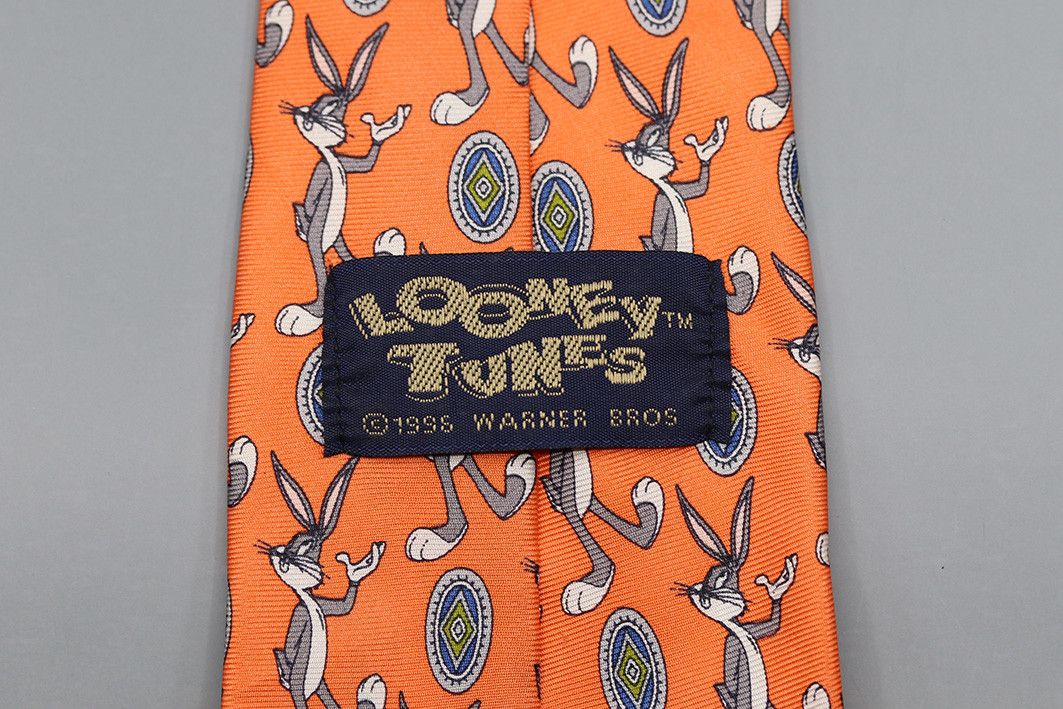Warner Bros Vintage 1996 Looney Tunes Bugs Bunny Silk Tie Size ONE SIZE - 4 Thumbnail