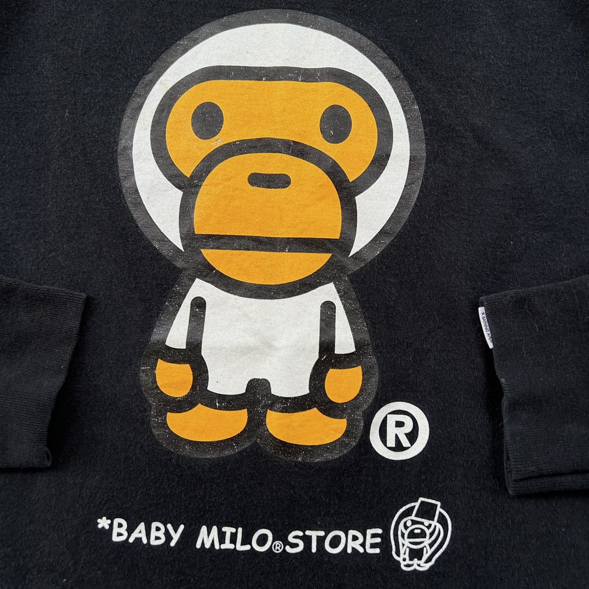 Bape Baby Milo Store Long Sleeve Tee Size US M / EU 48-50 / 2 - 2 Thumbnail