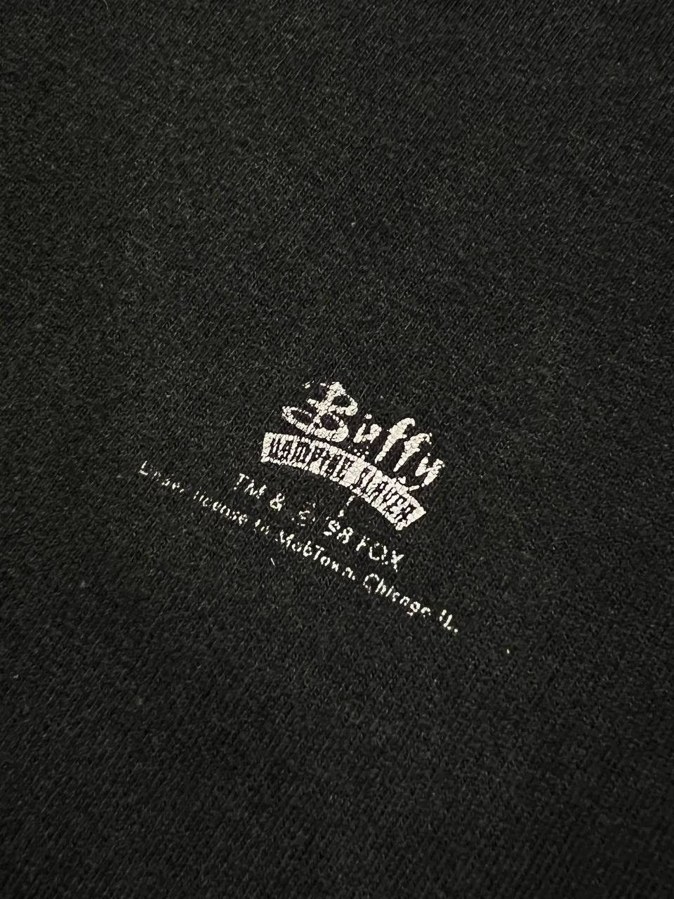 Vintage Vintage 1998 Buffy The Vampire Slayer T-Shirt Size US M / EU 48-50 / 2 - 8 Thumbnail