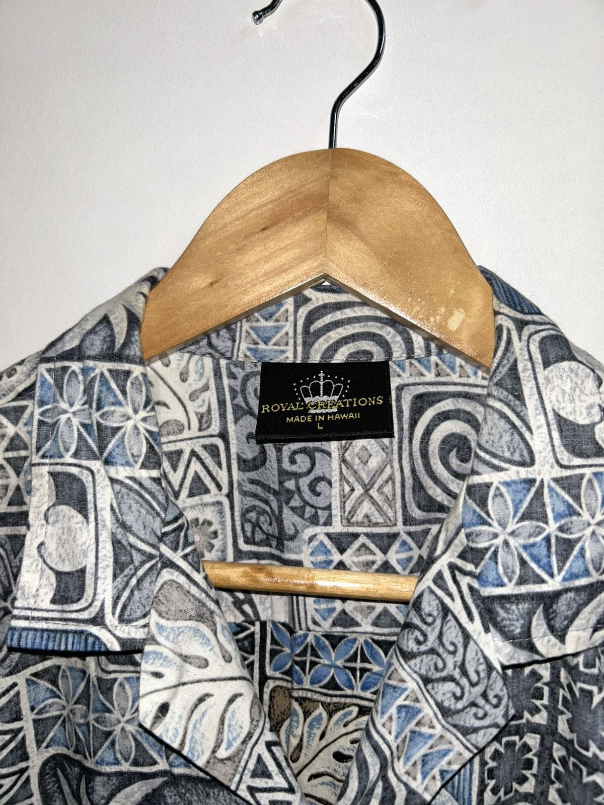 Vintage Royal Creations Aloha Hawaii Open Collar Shirt Blue Tapa Size US L / EU 52-54 / 3 - 12 Thumbnail