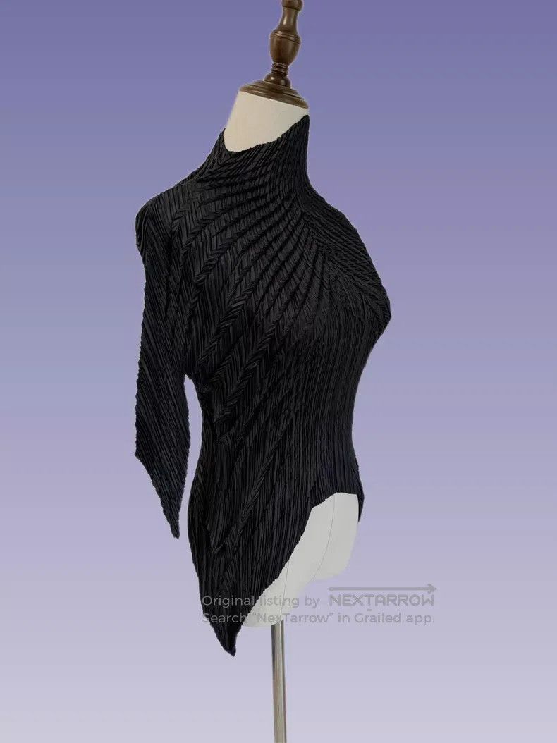 Issey Miyake Issey Miyake Main Line Irregular Ruched Top Size M / US 6-8 / IT 42-44 - 2 Thumbnail