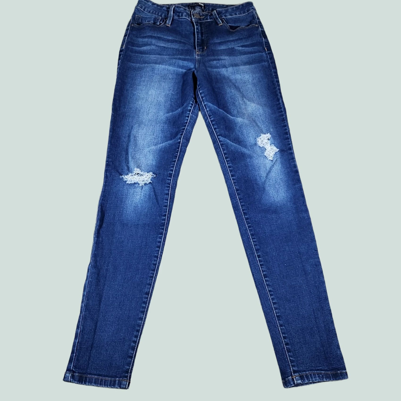 Fashion Nova Fashion Nova Distressed Skinny Jeans Women Juniors Size 9 Waist Destroyed #48 Size 30" / US 8 / IT 44 - 1 Thumbnail