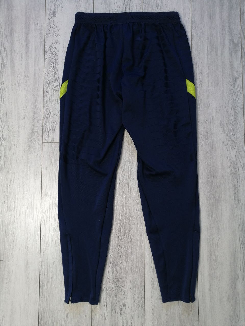 Nike TOTTENHAM 2021/2022 TRAINING FOOTBALL PANTS JERSEY NIKE Size US 32 / EU 48 - 5 Thumbnail
