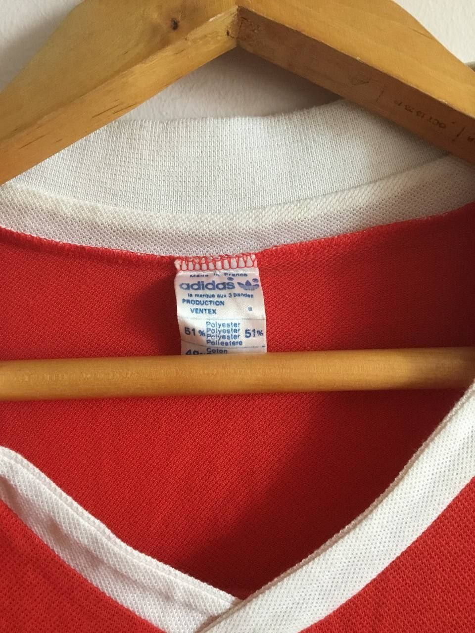 Adidas × Vintage Vintage Adidas Shirt Jersey #8 Switzerland Nation Team Size US L / EU 52-54 / 3 - 4 Thumbnail