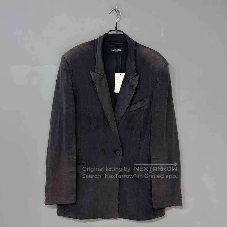 Balenciaga Balenciaga Distressed blazer Size US M / EU 48-50 / 2 - 1 Thumbnail