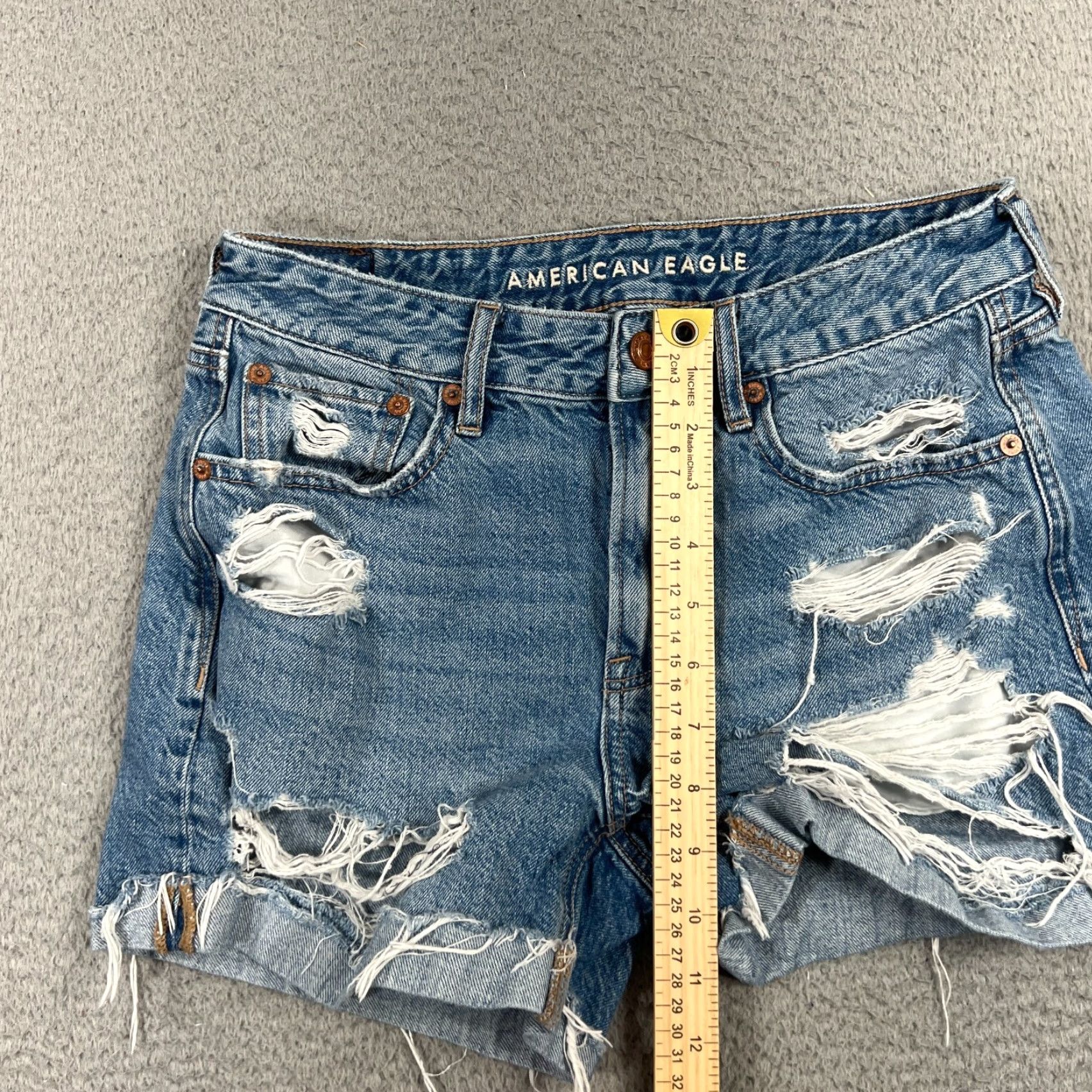 American Eagle Outfitters VINTAGE American Eagle Shorts Womens 2 Tomgirl Mid Rise Cuffed Denim Casual Summer Size 26" / US 2 / IT 38 - 3 Thumbnail