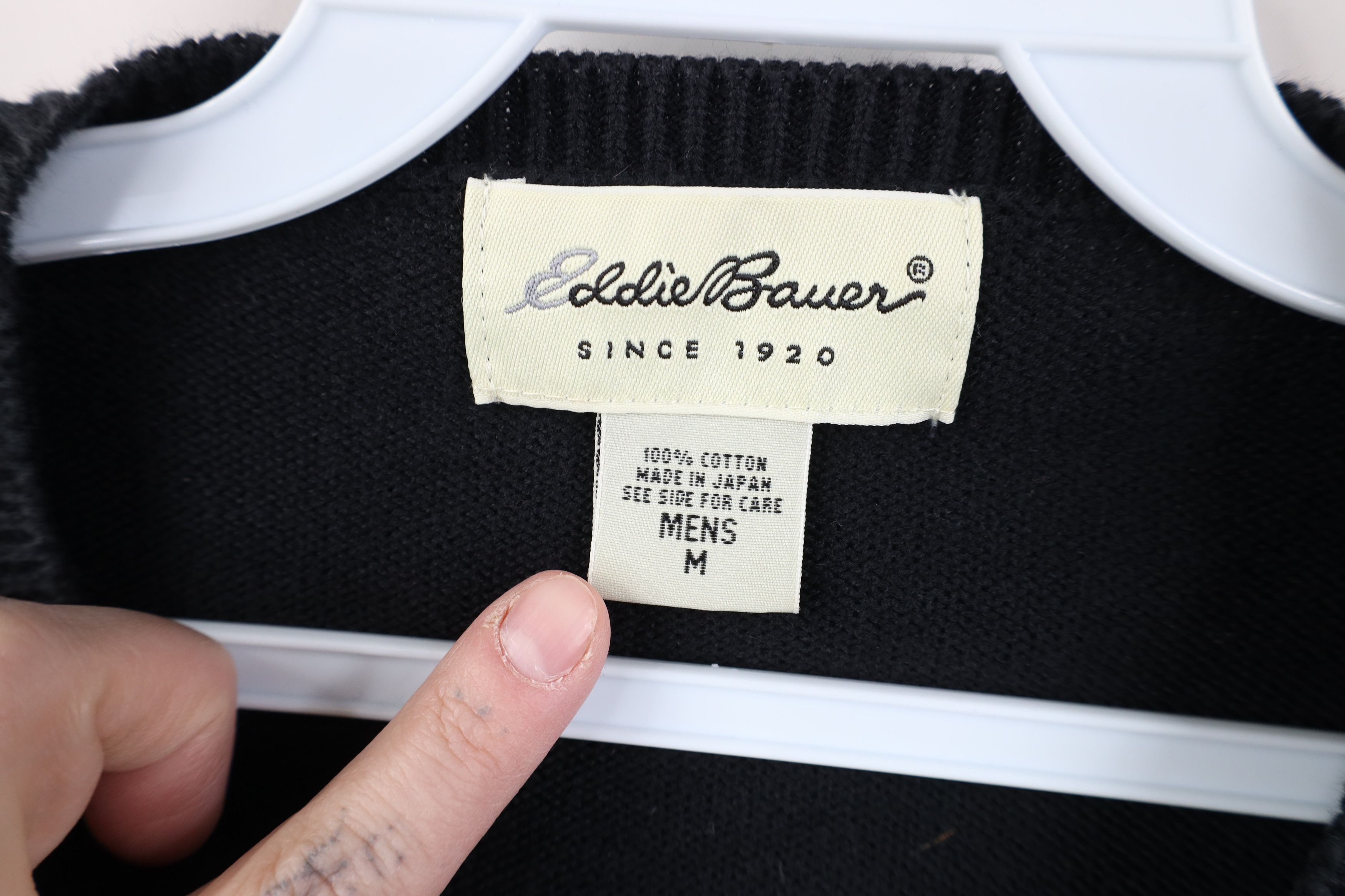 Eddie Bauer Vintage 90s Eddie Bauer Knit V-Neck Sweater Black Japan Size US M / EU 48-50 / 2 - 7 Thumbnail