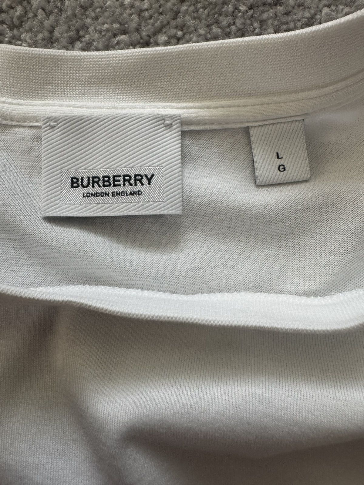 Burberry White Burberry Logo Tee Size US L / EU 52-54 / 3 - 3 Thumbnail