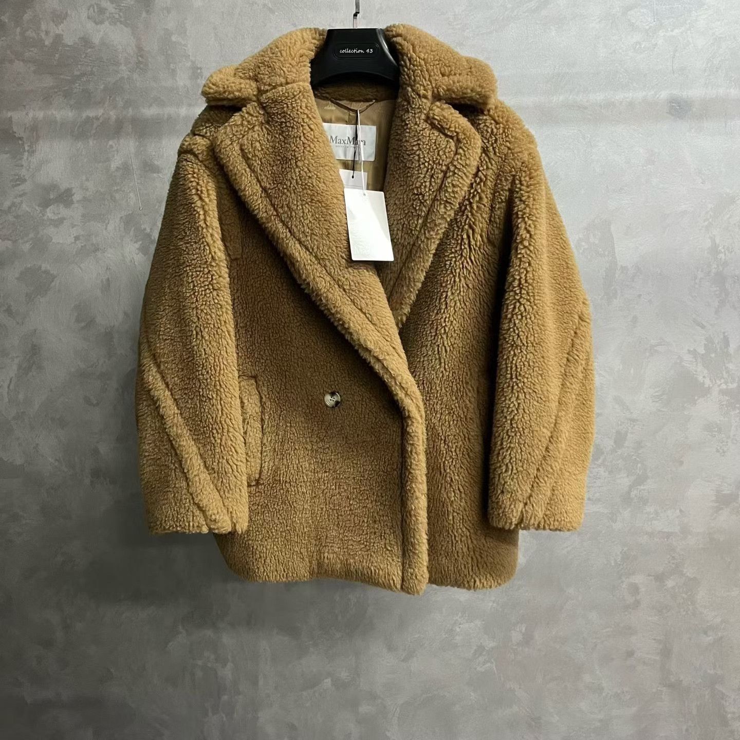 Max Mara Max Mara Coat XS Women Size XS / US 0-2 / IT 36-38 - 1 Thumbnail