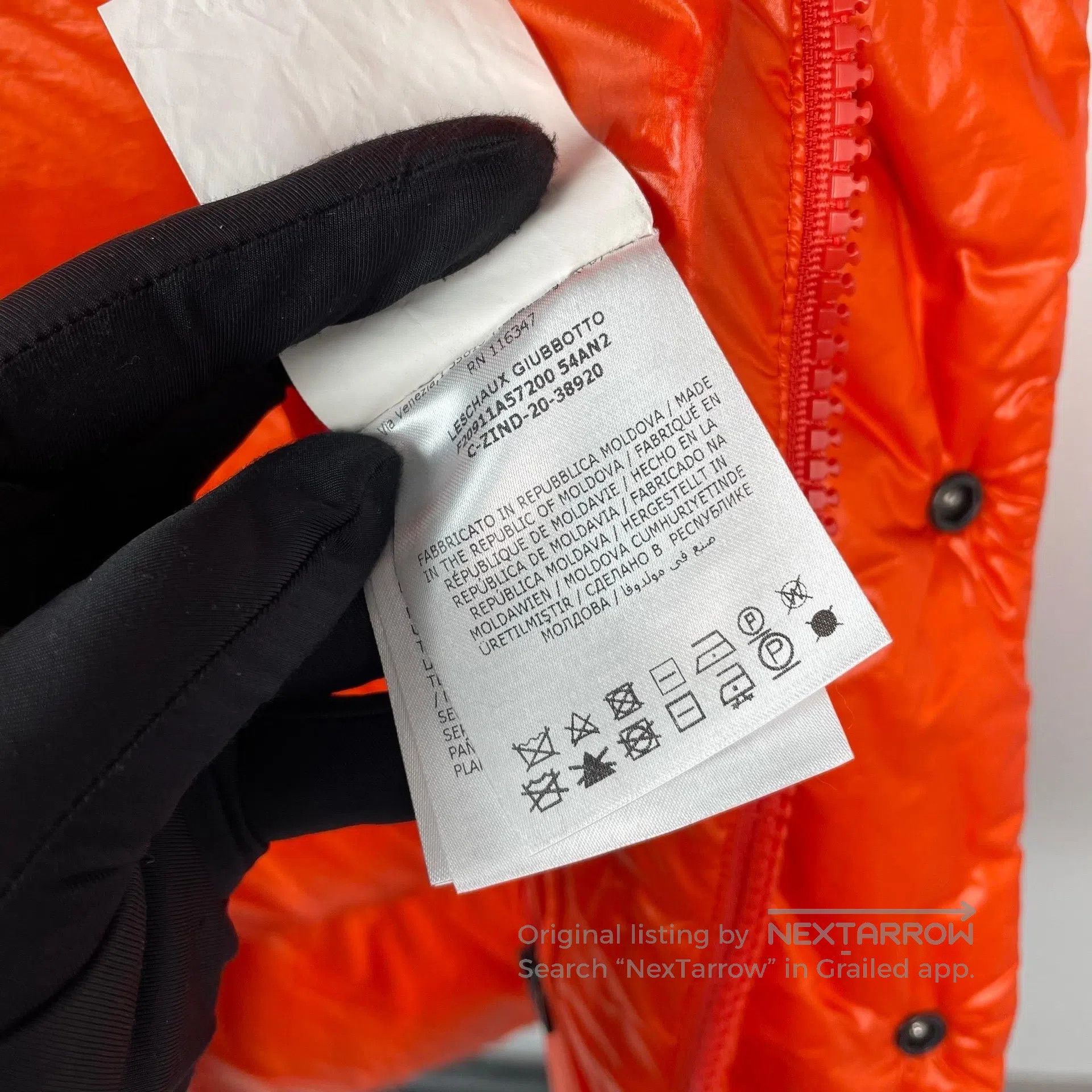 Moncler Moncler Orange Patchwork Chest Logo Two-Way Vest Down Jack Size US M / EU 48-50 / 2 - 6 Thumbnail