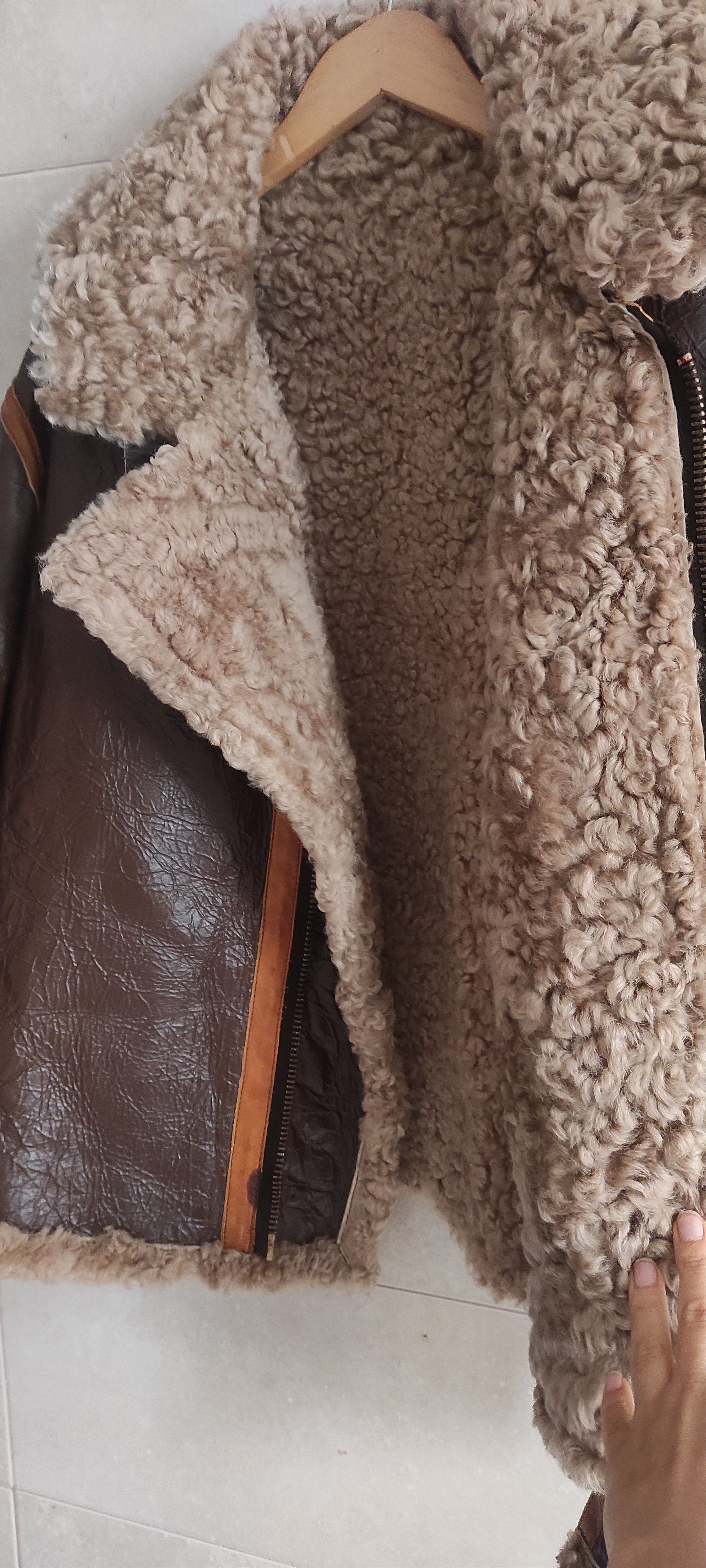 Other Bomber Flying Genuine Sheepskin Leather Fur Jacket Size US L / EU 52-54 / 3 - 21 Thumbnail