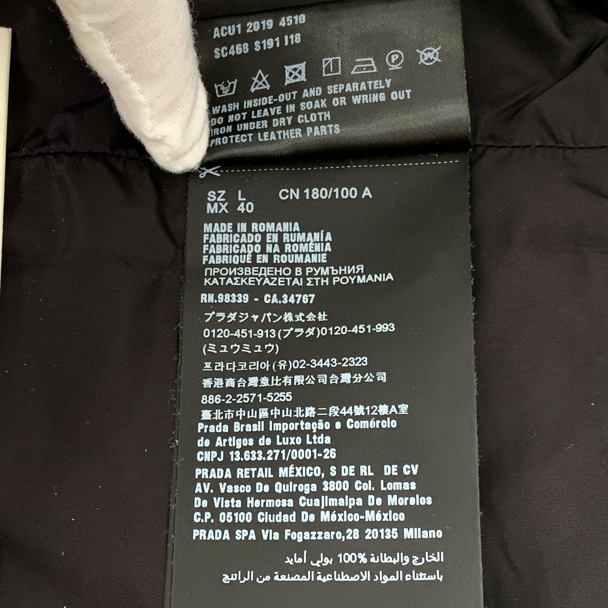Prada Prada Black Button-Up Short Sleeve Shirt With Chest Pocket Size L / US 10 / IT 46 - 7 Thumbnail