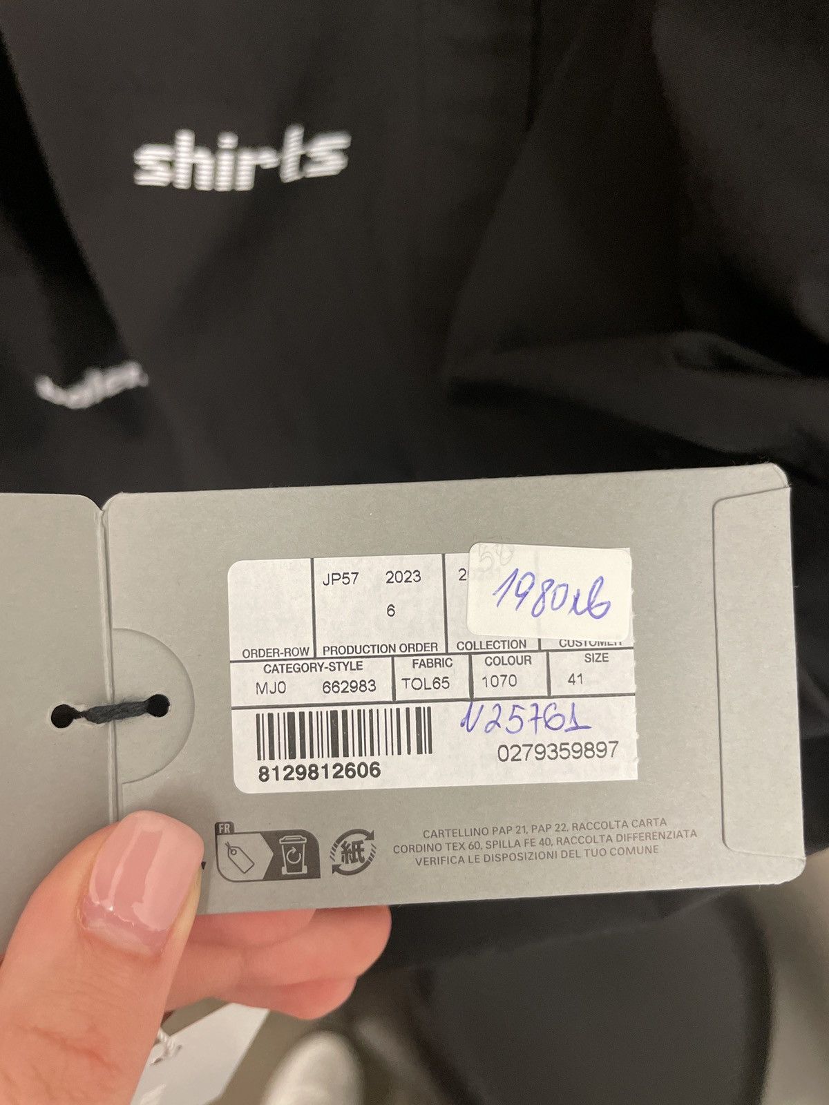 Balenciaga ALL-OVER LOGO SHIRT Size US XL / EU 56 / 4 - 6 Thumbnail