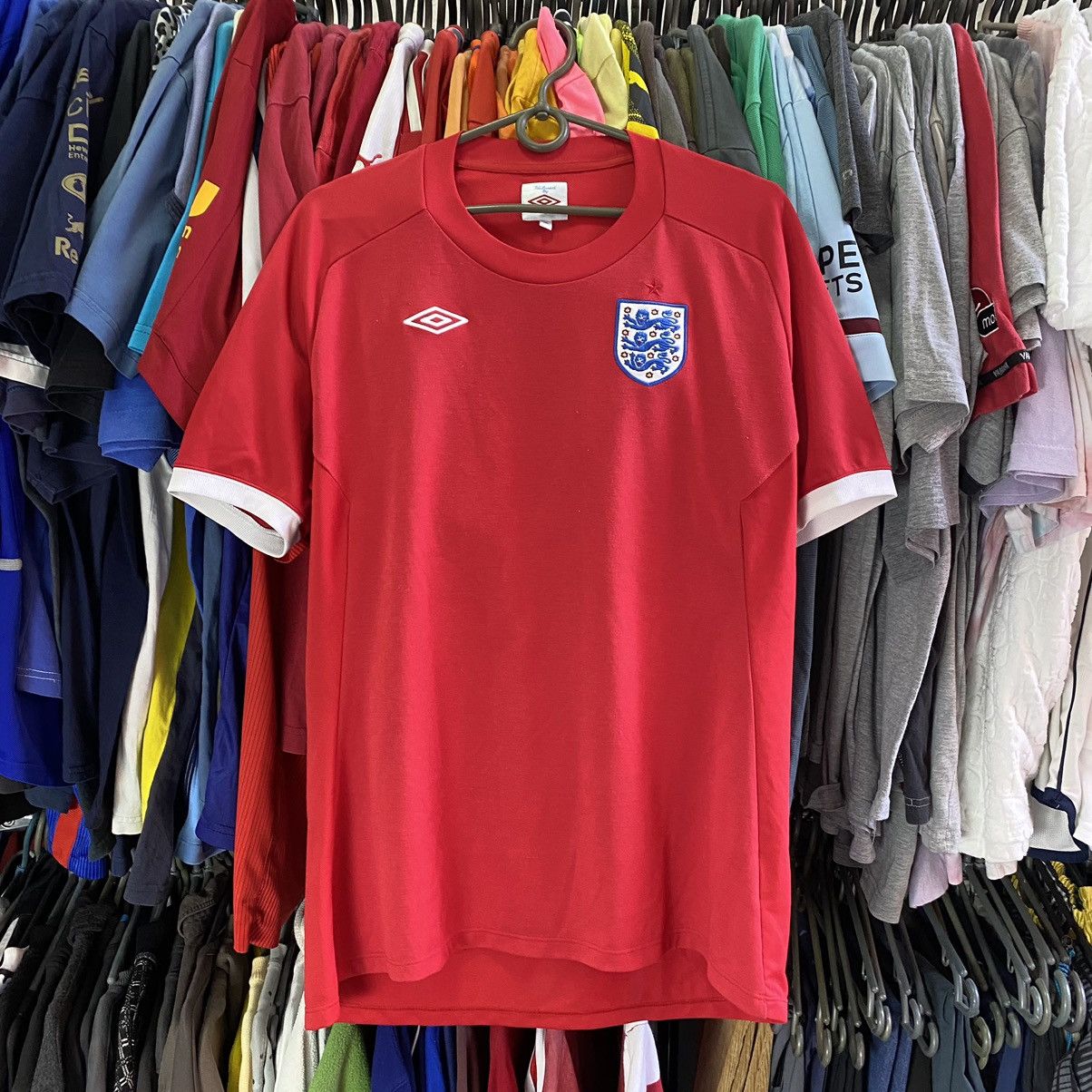 Umbro Vintage Umbro FC England National football team jersey Size US L / EU 52-54 / 3 - 1 Thumbnail