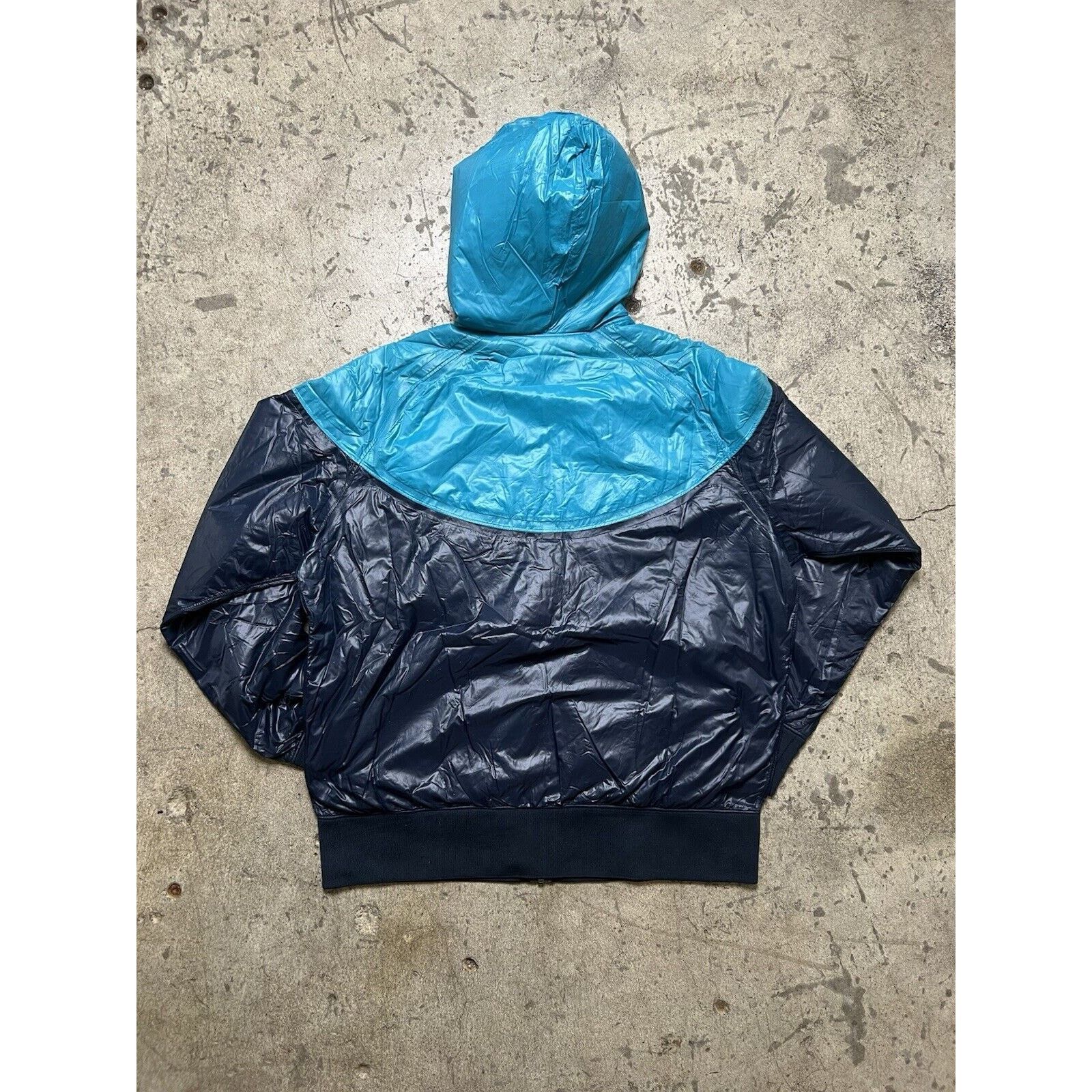 Nike Nike Blue Windbreaker Men’s Padded Nylon Blue Color block L Size US L / EU 52-54 / 3 - 5 Thumbnail