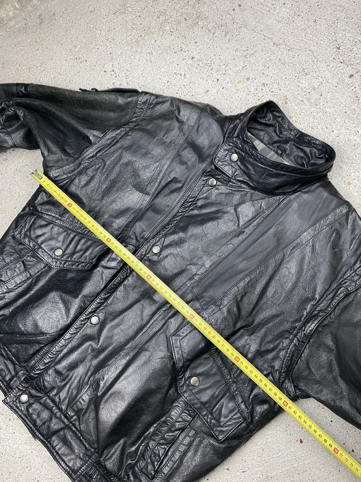 Japanese Brand Vintage black bomber leather jacket japan assimetrical Size US L / EU 52-54 / 3 - 13 Thumbnail