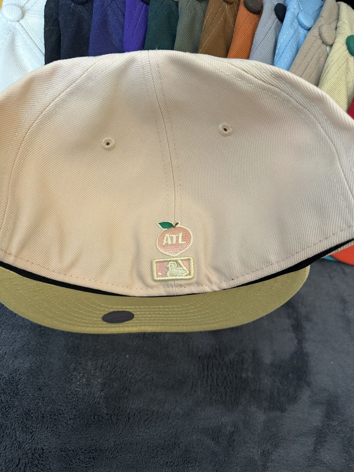 New Era New Era x Hat Club Fitted Hat Size ONE SIZE - 3 Thumbnail