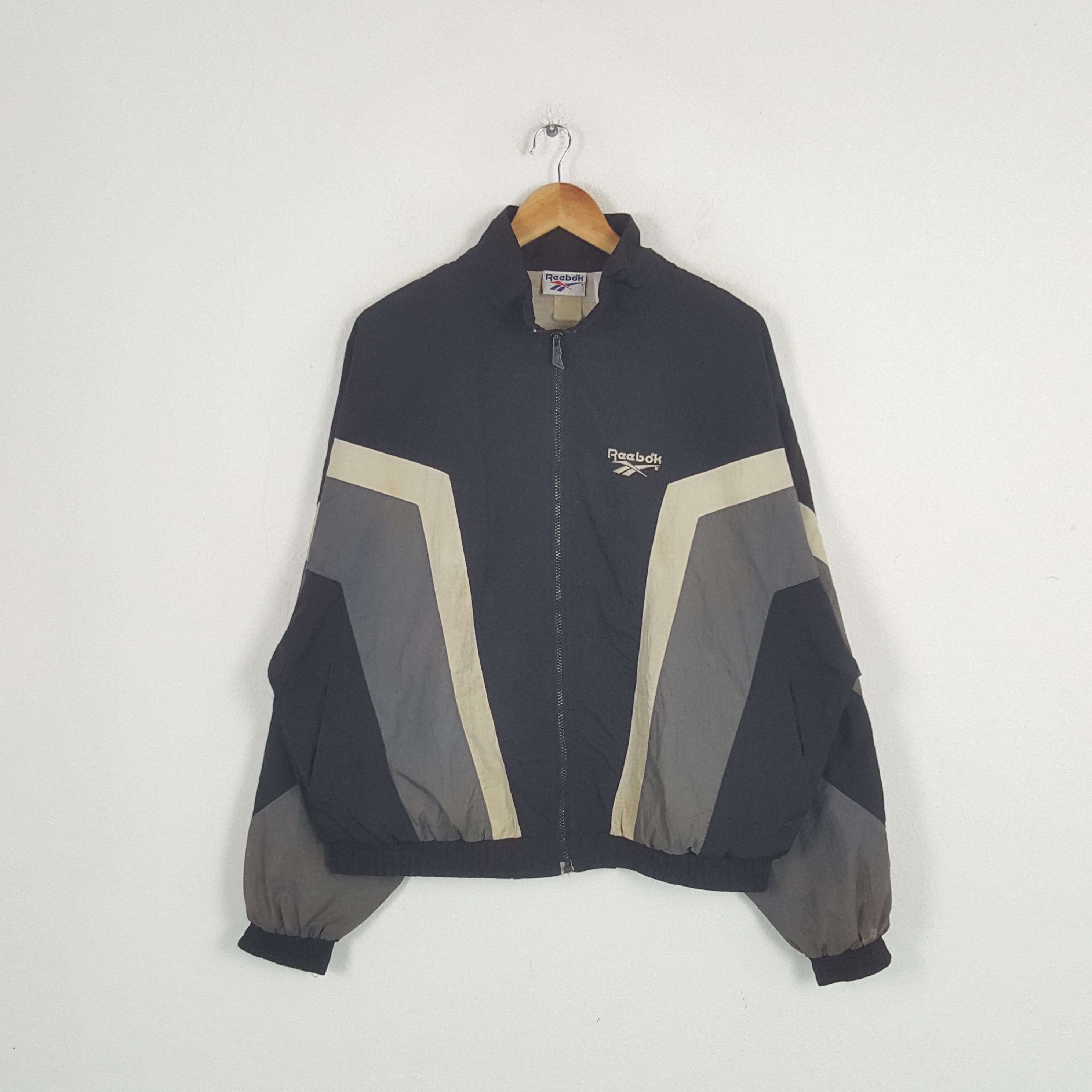 Reebok Vintage Reebok American Sports Windbreaker Jacket C290N25 Size US XL / EU 56 / 4 - 3 Thumbnail