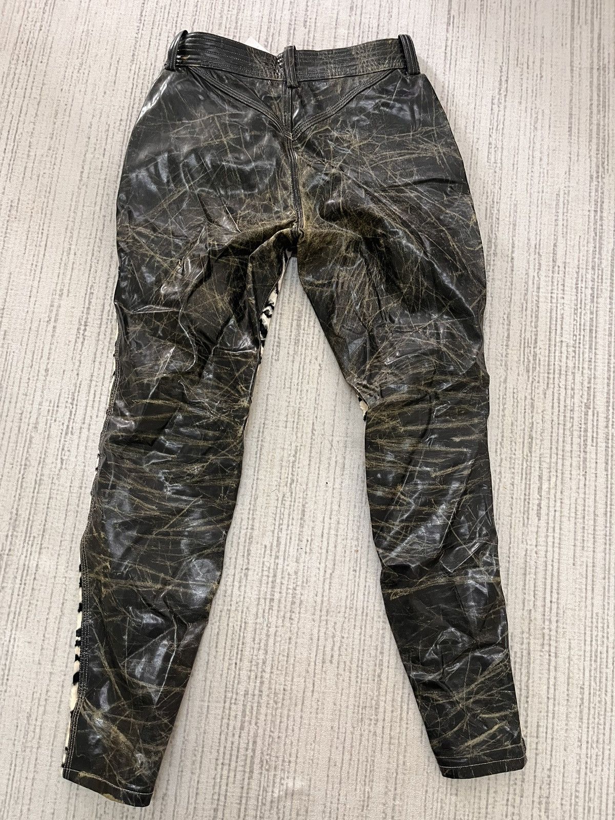 Issey Miyake × Japanese Brand × Vintage 80s luna mattino tiger stripe leather pant Size US 29 - 2 Thumbnail