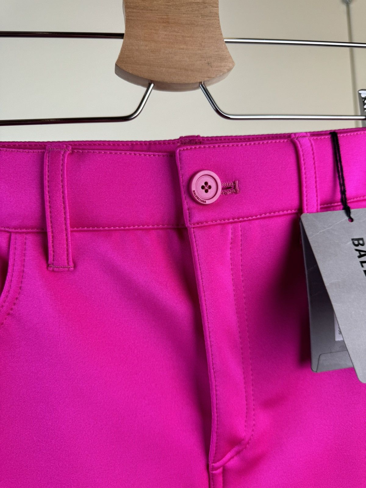 Balenciaga Balenciaga hot pink neon leggings slim trousers spandex XS Size 25" / US 0 / IT 36 - 16 Thumbnail