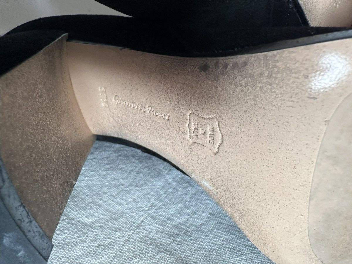 Gianvito Rossi Bottines à talons Gianvito Rossi en suede noir 37,5 Size US 6.5 / IT 36.5 - 9 Thumbnail