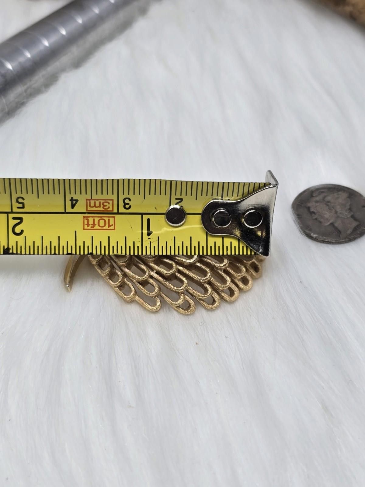 Other Vintage Signed Crown Trifari Goldtone Peacock Tail Brooch Size ONE SIZE - 5 Thumbnail