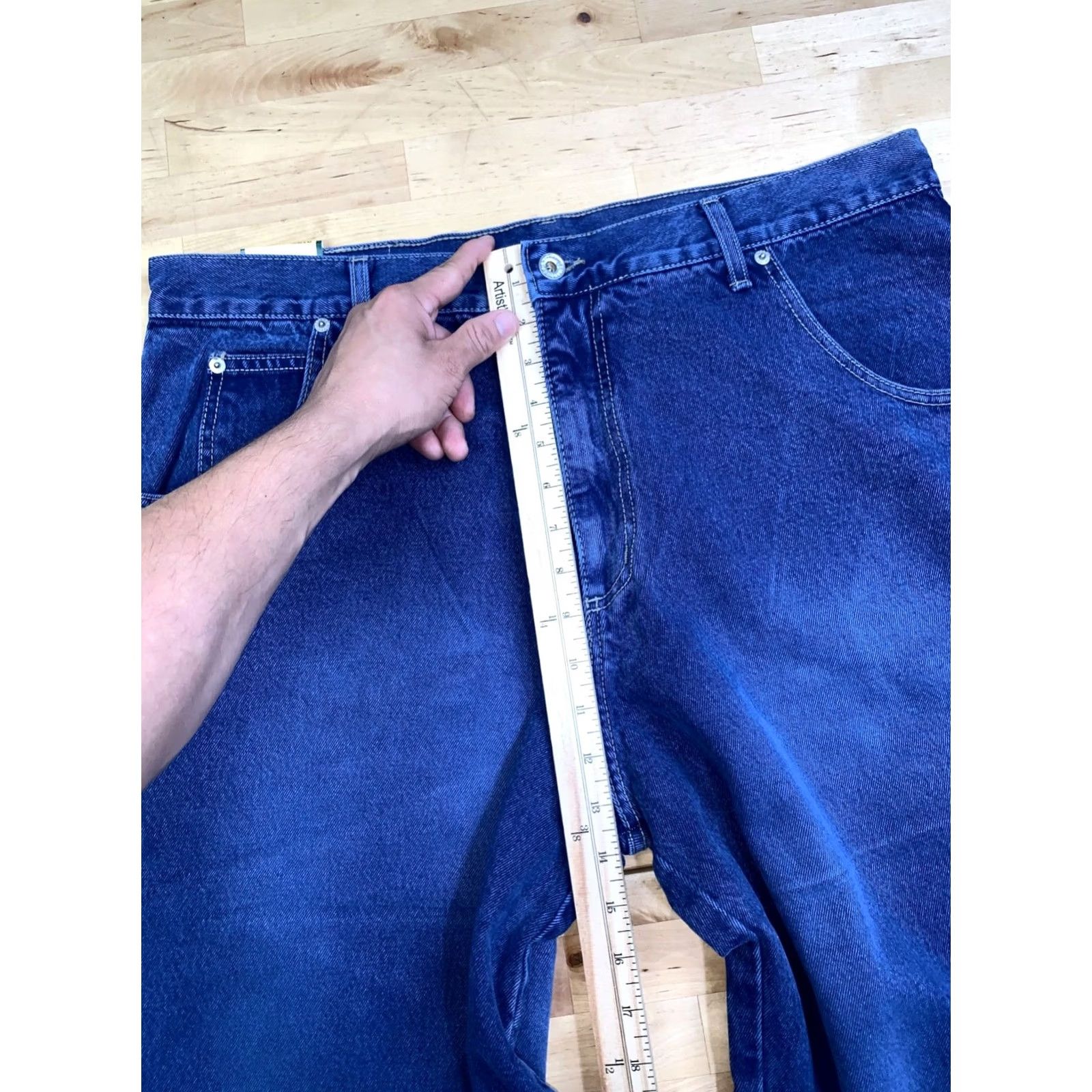 Vintage VINTAGE Solo Denim Jeans Men 40x31 Blue 90s Y2K Baggy Skate Hip Hop 13223 Jeans Mens 40 Regular Blue 5-Pocket Design Inseam 31 Baggy Straight Vintage Size US 40 / EU 56 - 6 Thumbnail