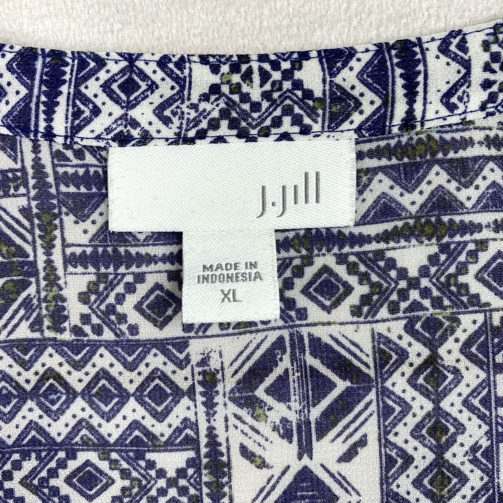 J. Jill J. Jill Top Women XL Blue Geometric Sheer Tunic Cap Sleeve V Neck Lightweight Shirt Adults Womens Size XL / US 12-14 / IT 48-50 - 3 Thumbnail